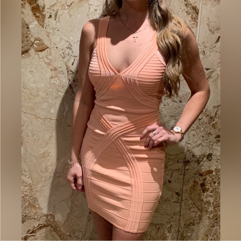 Guess | Women’s Size XS Salmon Pink Ribbed Bodycon Mini Dress